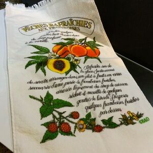 *    Vintage Cannon Kitchen Towel Peaches Rafraichies 15 1/2 X 28 NOS